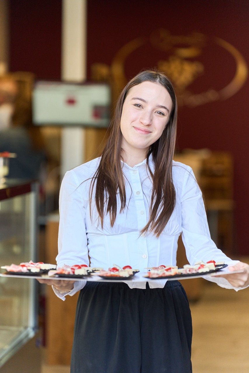 Photo 23 Caviste des Plans